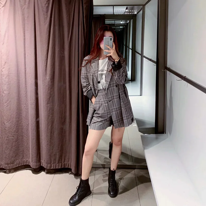 2019 (7)