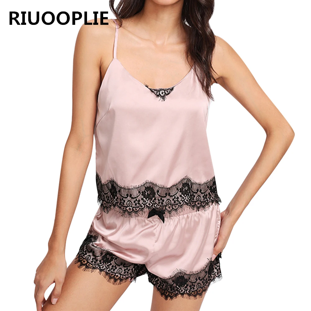 

RIUOOPLIE Women Pink Spaghetti Strap Lace Applique Satin Cami Top Shorts Sleepwear Suit Camisoles