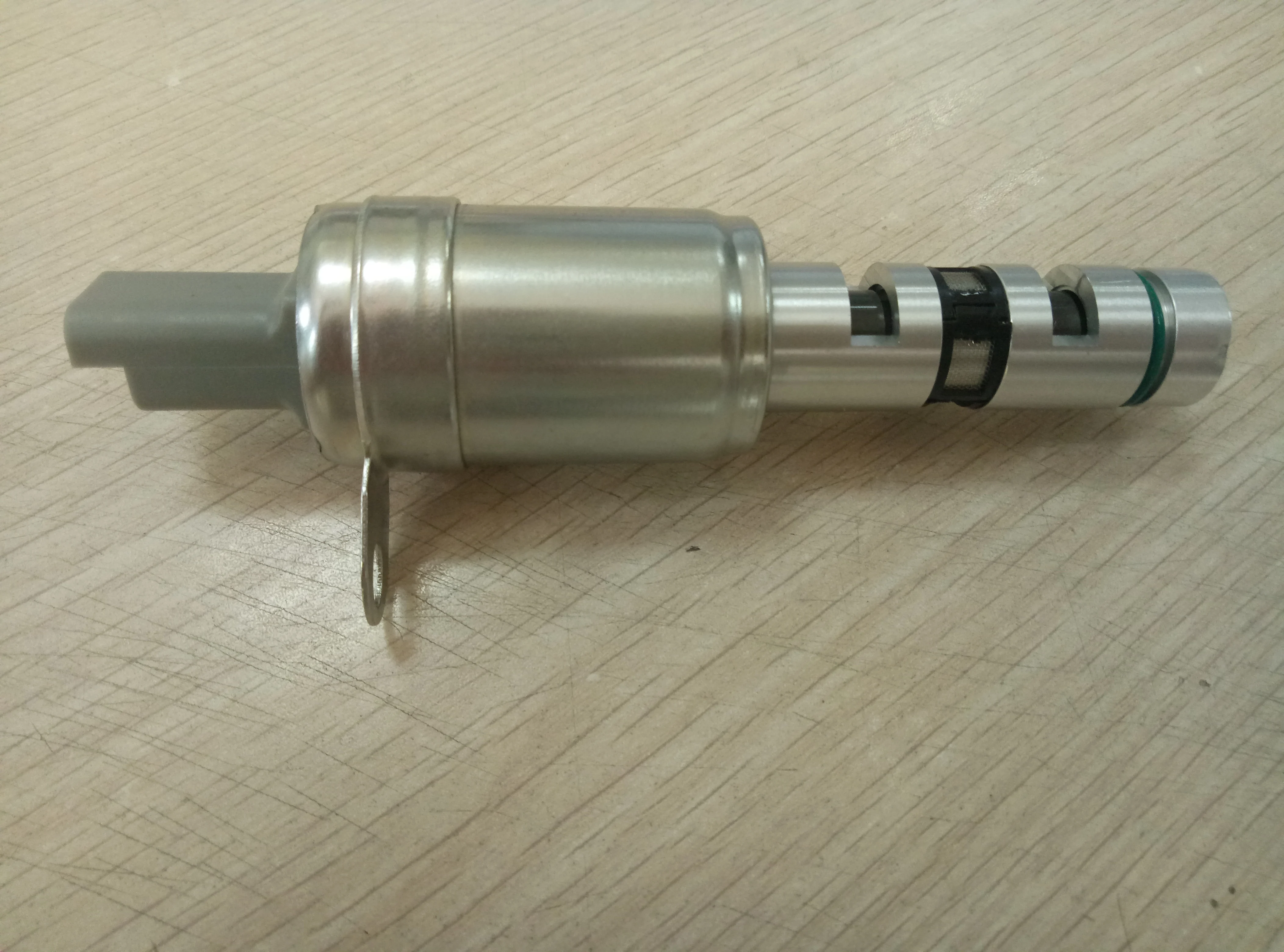 

Quality 8200642783 CV10226 VVT valve for Renault Fluence 2.0 16v F4r Renault FLUENCE F4R 2.0 16V Renault DUSTER F4R 2.0 16V