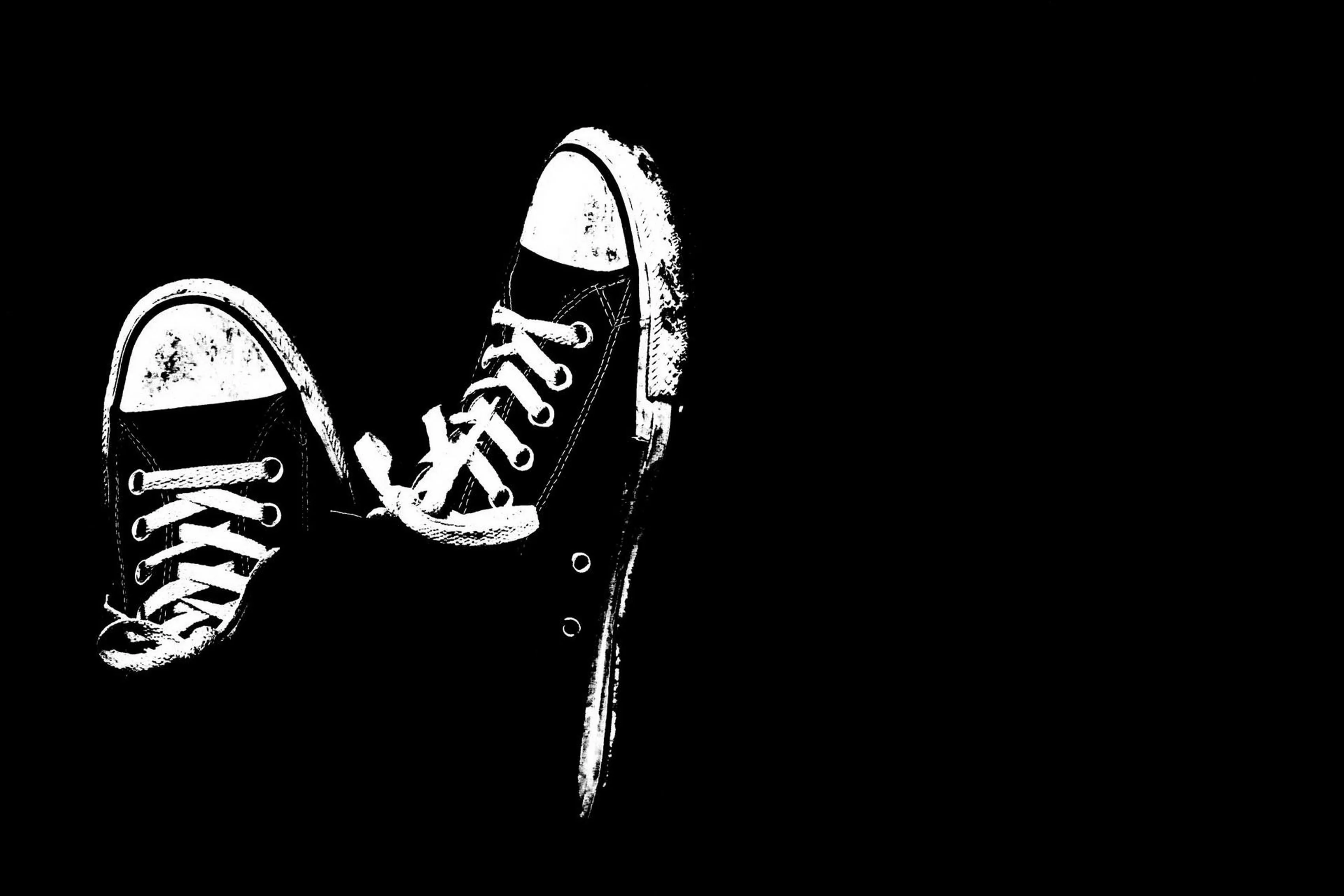 

Home decoration black and white dirty sneakers Silk Fabric Poster Print QT220