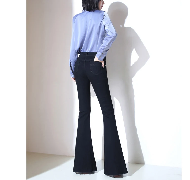 Женские черные с высокой талией расклешенные джинсы для женщин в стиле бойфренд деним обтягивающие женские джинсы женские широкие джинсы размера плюс 32