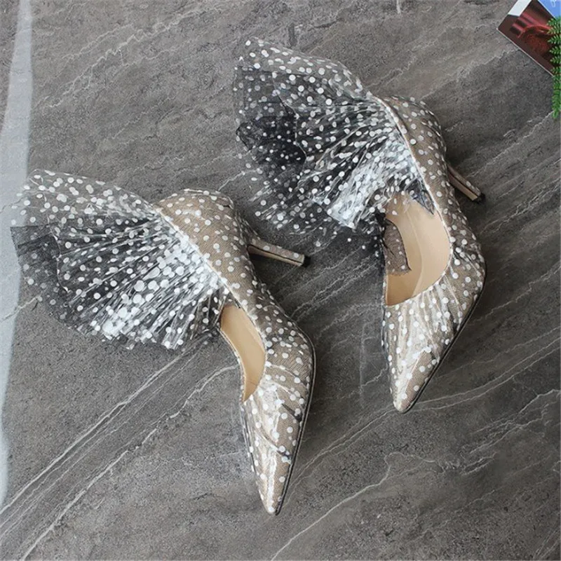 Пикантные туфли-лодочки с острым носком; женская обувь; модная повседневная женская обувь на тонком высоком каблуке в горошек из сетчатого материала; обувь для вечеринок; туфли на шпильке; цвет белый