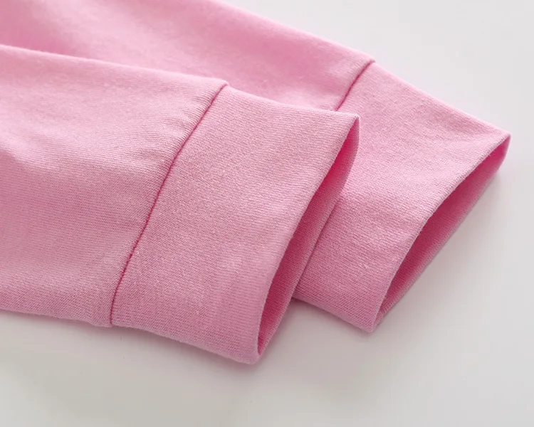 4006761828_2068599042