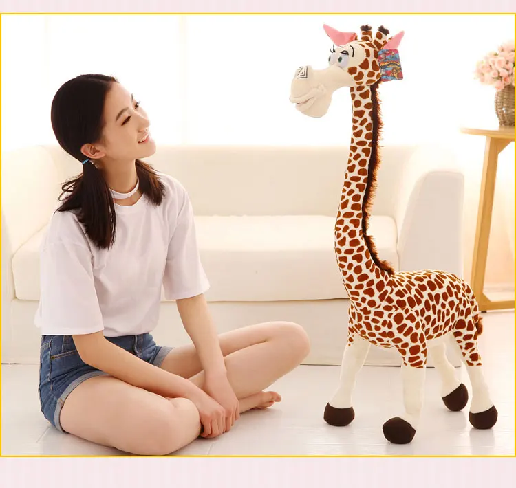 large-90cm-lovely-cartoon-madagascar-giraffe-plush-toy-soft-doll-throw-pillow-christmas-gift-s2598