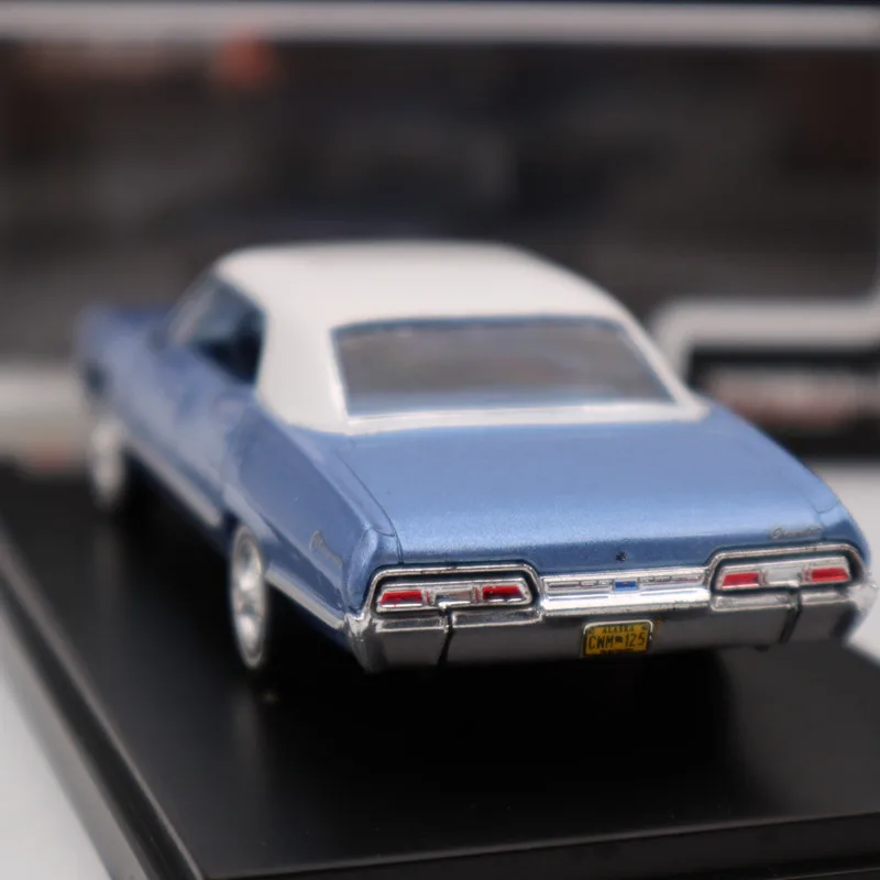 Премиум X 1:43 Chevrolet Impala Sport Sedan 1967 синий металлик PRD559 литье под давлением модели автомобилей Ограниченная серия Коллекция