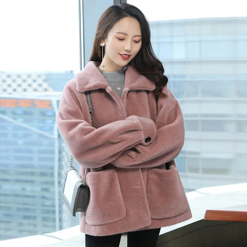 Korean Fashion Shearling Luxury Jackets Real Lamb Fur Coat Women Winter Short Coat Natural Sheep Fur Harajuku Women Clothes 2018 Korean Fashion Shearling Luxury Jackets Real Lamb Fur Coat Women Winter Short Coat Natural Sheep Fur Harajuku Women Clothes 2018