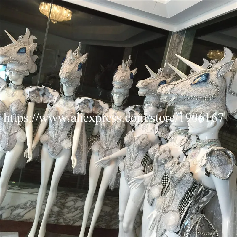 led women costume02