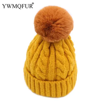 

Winter Warm Women Beanie Caps Solid Vintage Knitted Girl Hat With Artificial Fox Fur Ball Female Casual Skullies Hat New Arrival