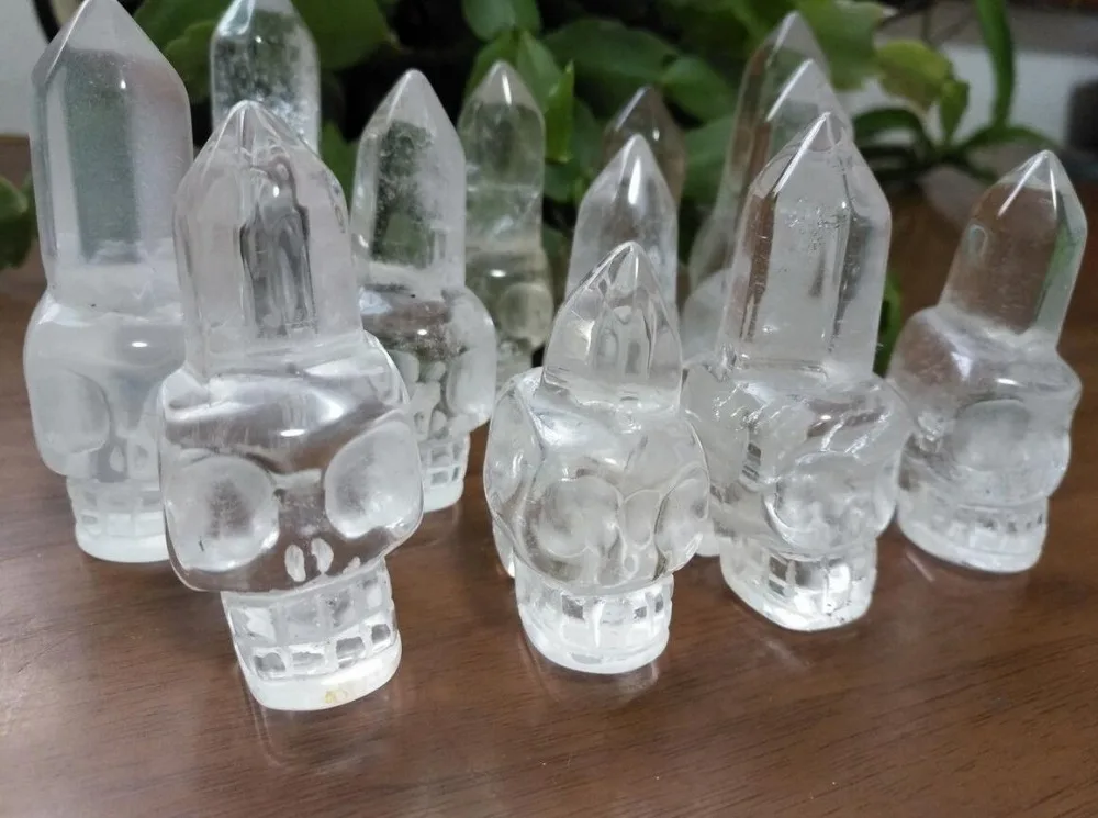1pcs Natural Quartz Crystal skullCARVED SUPER REALISTIC HEALING