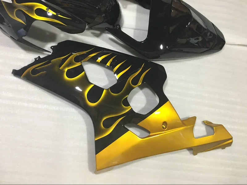 Мотоцикл обтекатель комплект для SUZUKI GSXR600 750 K4 04 05 R 600 GSXR750 2004 2005 Золотой Пламя Черный Обтекатели+ подарки SG36