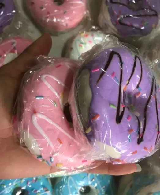 

10pcs lot- colorful squishy 8cm ice cream donut quishy food wholesale FREE SHIPPING last 2 lot~~~~sale