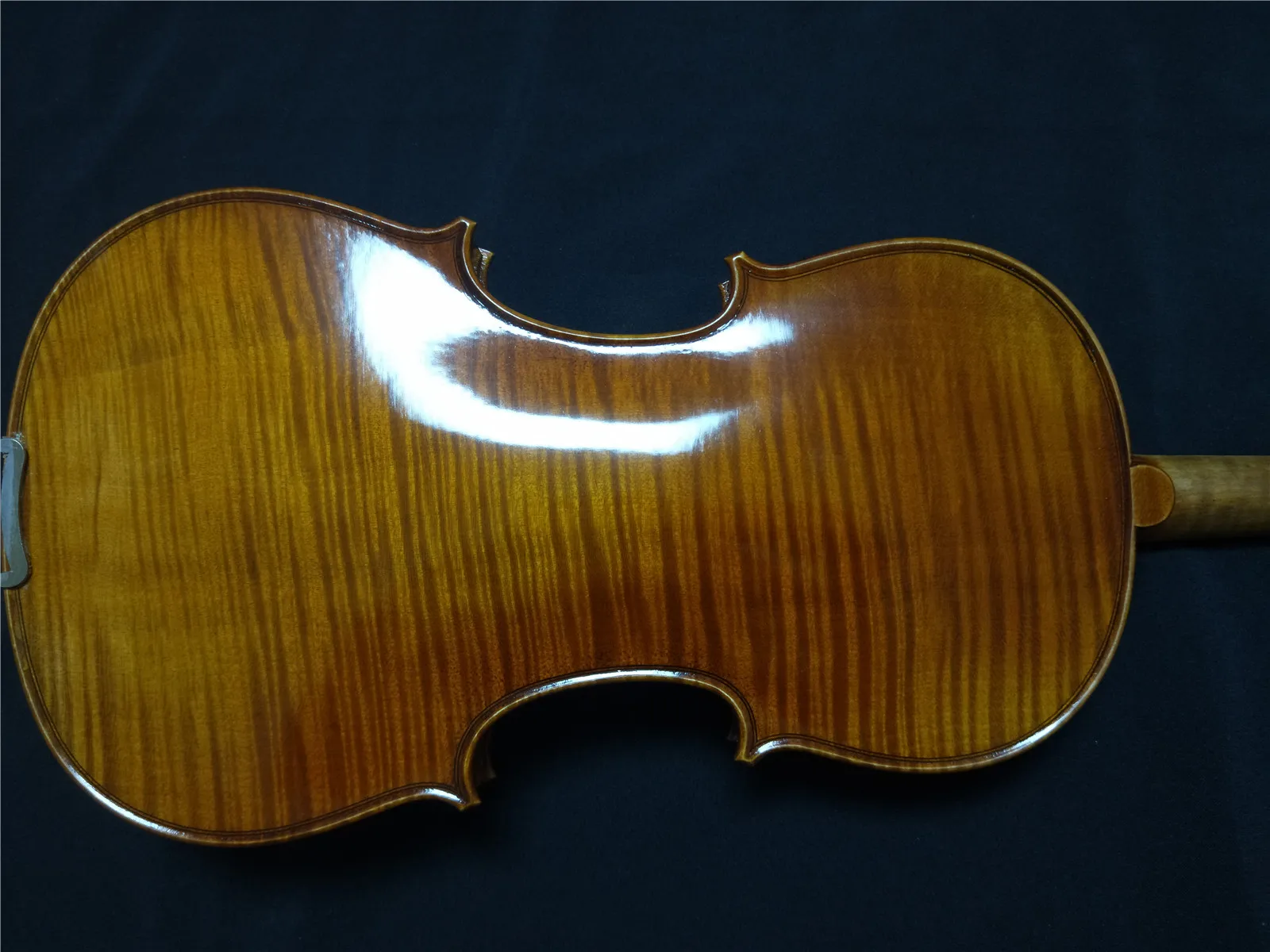 

1 PC Hand Made Violin 4/4 Whole Maple Back Flamed Maple Spruce Top with Case and Violin Bow FDB9003#