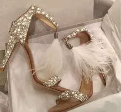2018 г. Новая модная обувь на высоком каблуке с перьями, пикантная тонкая женская обувь с ремешком со стразами