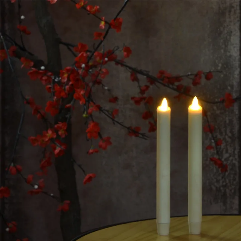 Vela LED cónica con batería de marfil con llama realista mecha móvil