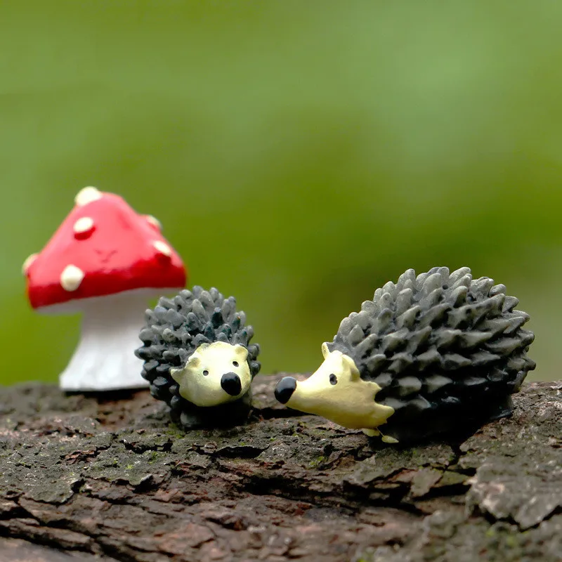 3Pcs Artificial mini hedgehog with red dot mushroom miniatures fairy garden gnomes moss terrarium resin crafts decorations