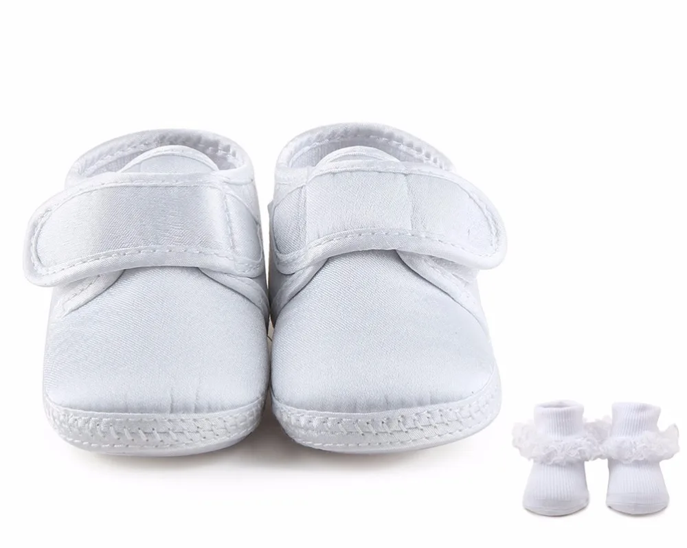 

Delebao White Simple Style Hook & Loop Christening Baptism Newborn Baby Girl Shoes + Baptism Socks For 0-12 Months