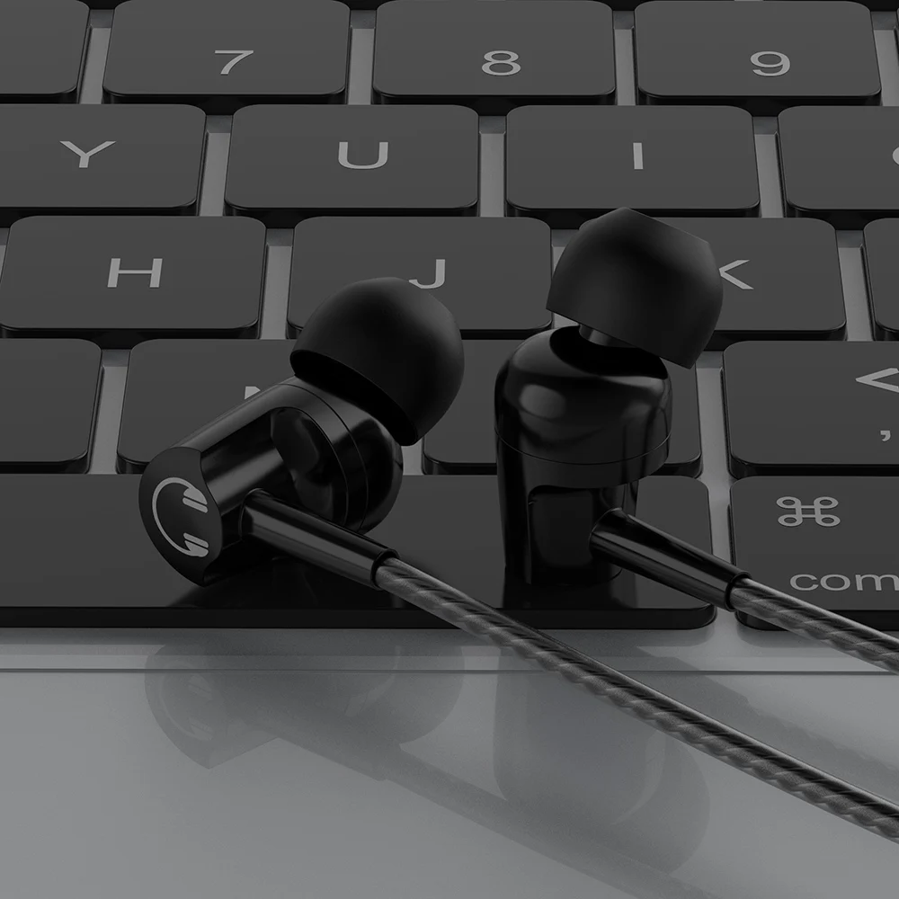 

3.5mm In ear Earphone Super Bass Stereo Good sounds with Microphone Headset for Mobile phones iphone xiaomi samsung