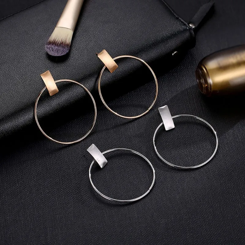 Woman New Gold Silver Ring Earrings Round Ring Earrings Exaggerated Versatile Hollow Ring Business Female Earrings