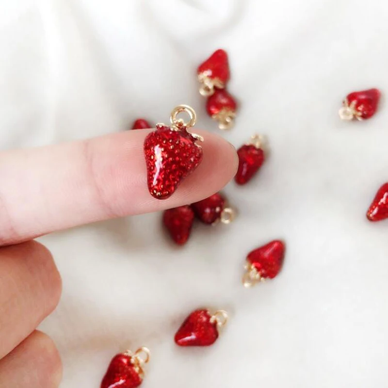 

1 pcs Lovely Drop of Oil Strawberry Charms for Women Necklace Bracelets Earrings DIY Making Accessories Handmade Fruit Charms