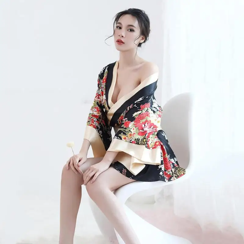 Женское традиционное японское кимоно пижамы сексуальное глубокое кимоно с v-образным вырезом атласная Цветочная ночная рубашка с принтом