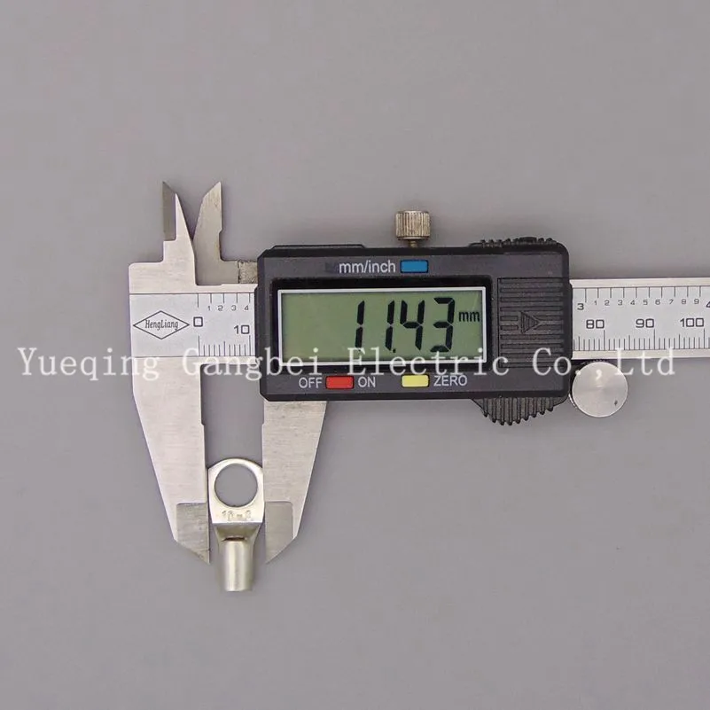 com equipamento de corrente elétrica