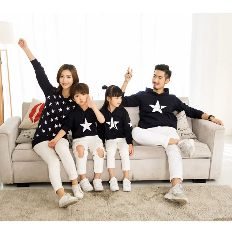 Свитер-пуловер 2 цветов с принтом с длинным рукавом для папы мамы и сына одинаковая одежда для мамы и дочери одежда для семьи