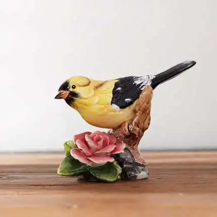 Koop Kleine Cearmic vogel Wielewaal en Rose kleine ornamenten Ornamenten Home huwelijkscadeau ambachten handwerk geschenken moderne thuis decors
