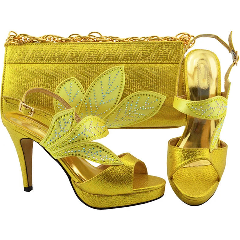 

Latest Fashion Italian Shoes with Matching Bags Set Decorated with Rhinestone Designer Shoes Women Luxury 2018 Party Shoes Bag