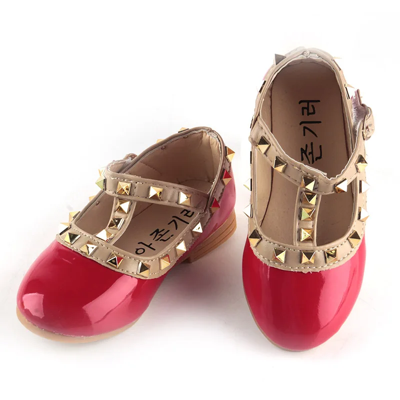 

New Girls Sandals Children Casual Leather Princess Shoes Kids Dancing Flats Rivets Shoes As Christmas Birthday Gifts To Girl