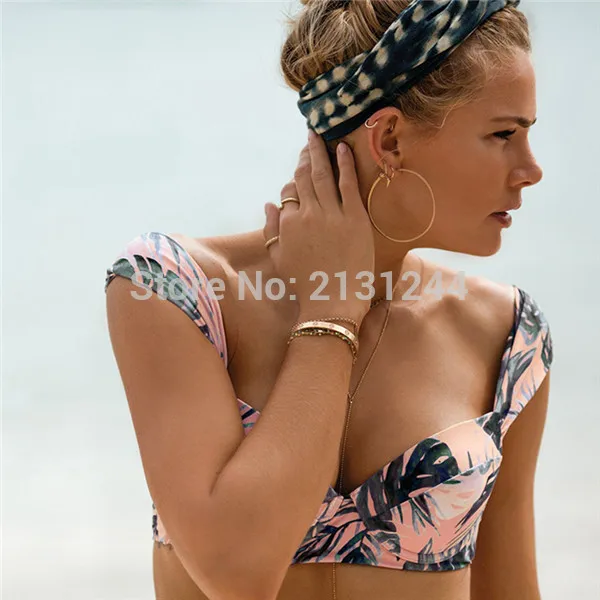 bikini602