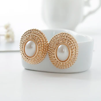 

Round Coil Button Line Style Under The Ear Clip Pearl Ornament Extraordinarily Sexy Romantic Lover's Gift Free Shipping