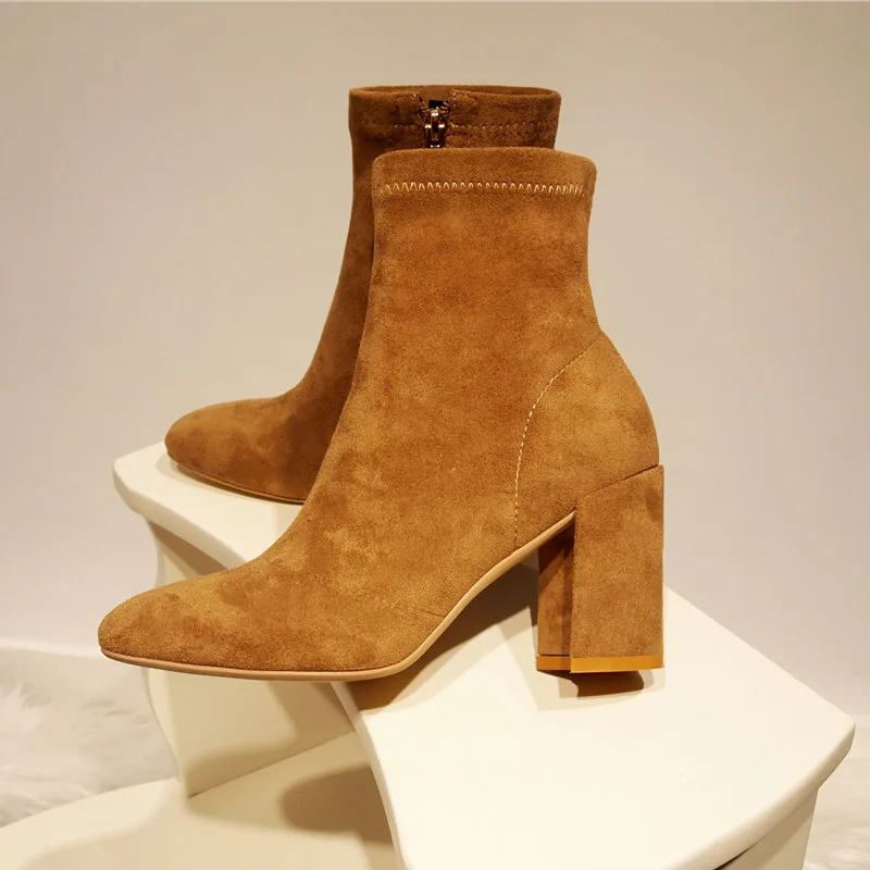 

Shoe Size 34 2016 Autumn Genuine Leather Elegant Pure Color Suede Martin Boots Thick with Heel Stretch Boots Side Zipper Black