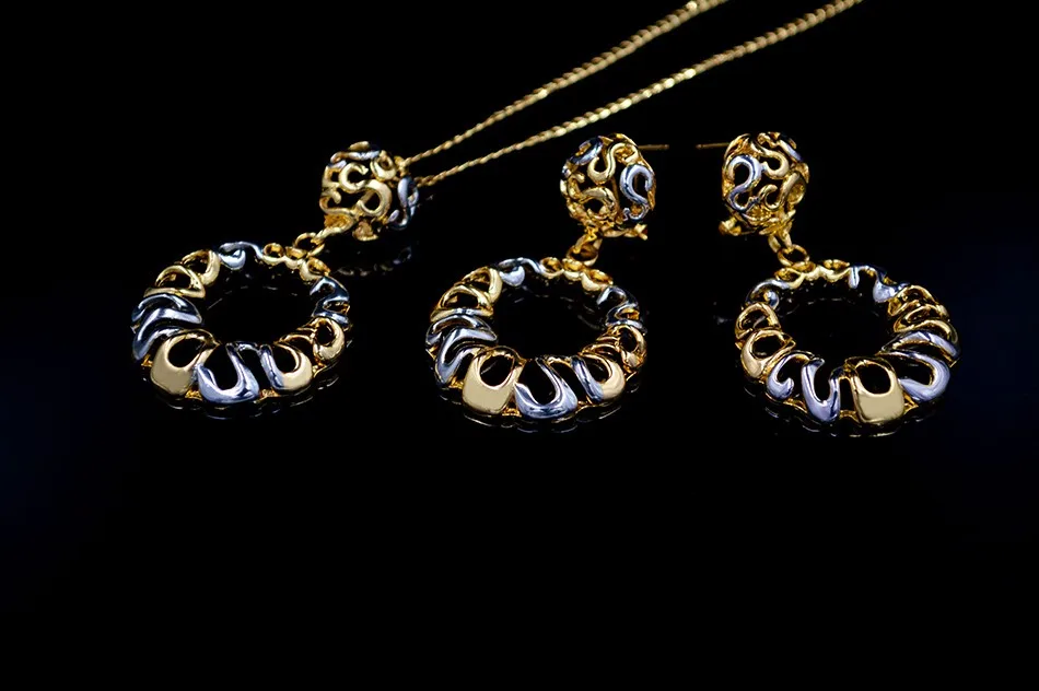 Jewelry sets (3)