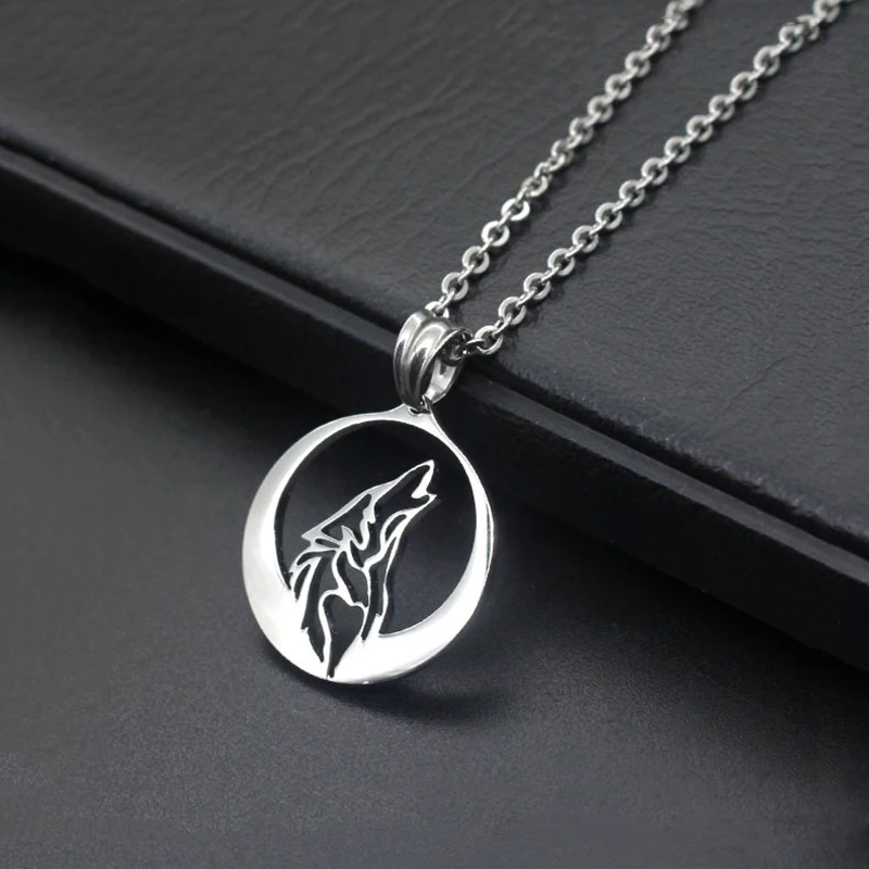 

New Fashion Howling Wolf Head Stainless Steel Wolf Pendant Necklace Jewelry gift For Men Animal Movie Jewelry