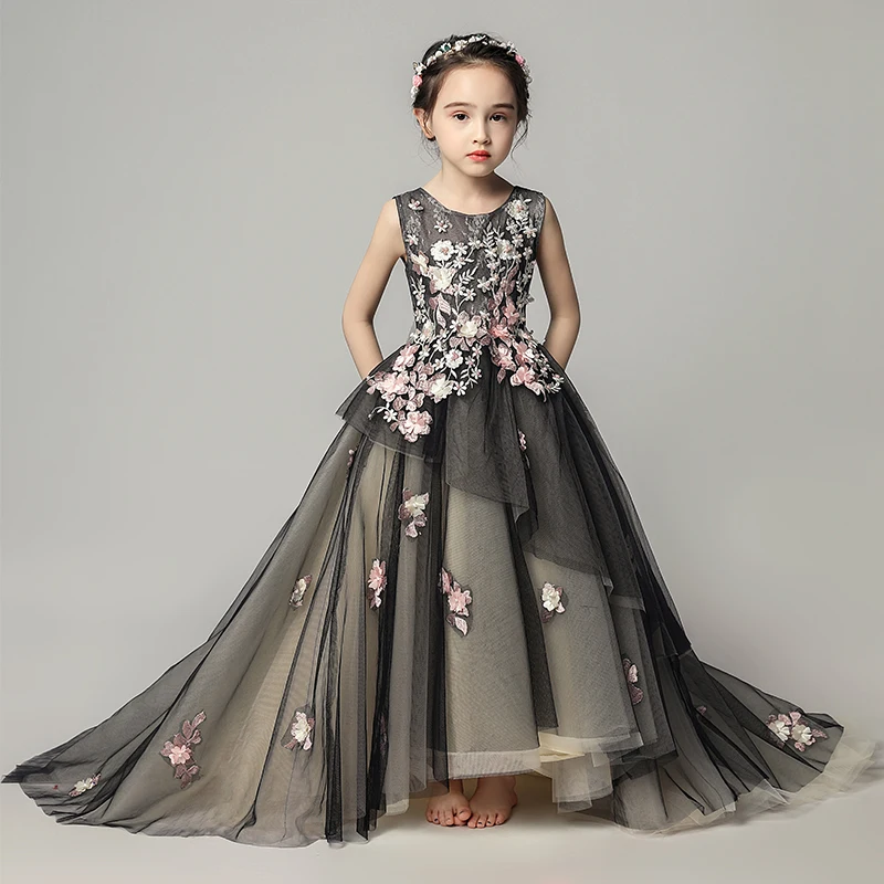 Luxury Black Embroidery Girls Holy Communion Dress Backless Kids Pageant Dress for Birthday Lace Floral Princess Party Gowns Luxury Black Embroidery Girls Holy Communion Dress Backless Kids Pageant Dress for Birthday Lace Floral Princess Party Gowns