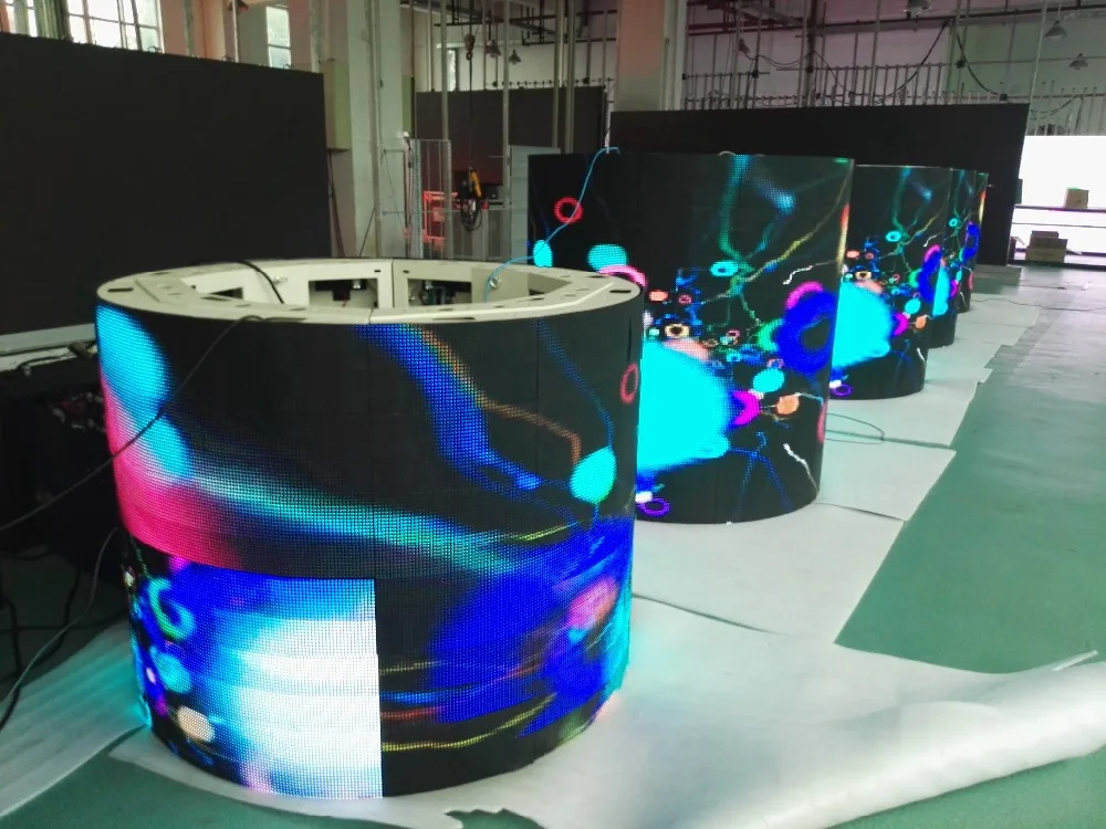 

P2.5 round led screen factory P2.5p3p4p5p6.67p10 soft led module flexible led display