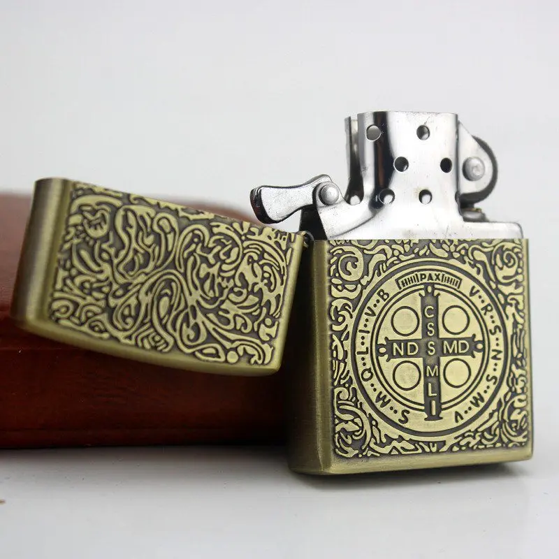 

Grinding Weel Lighter Metal Kerosene Oil Lighter Gasoline Windproof Refillable Cigarette Accessories Retro Men Gadgets Lighters