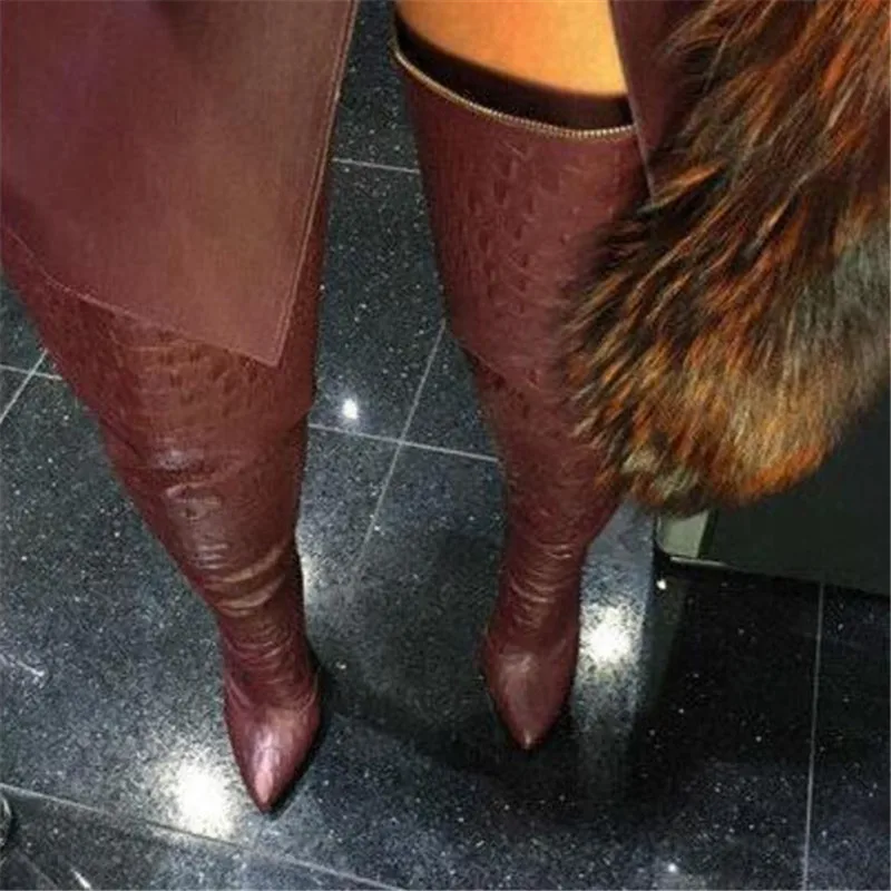 EMMA KING/ г. модные высокие сапоги с острым носком и принтом змеи Zapatos De Mujer женские сапоги до бедра на высоком каблуке черного, винно-красного цвета
