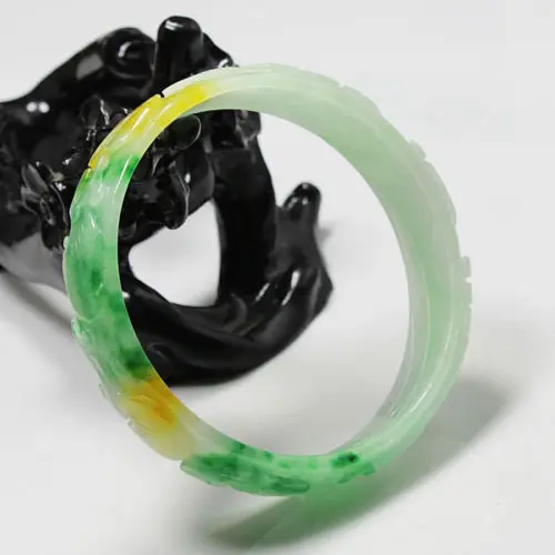 

free shipping 02062 Beautiful Hand-carved Emerald Green Jadeite Jade Gems Bracelet Bangle