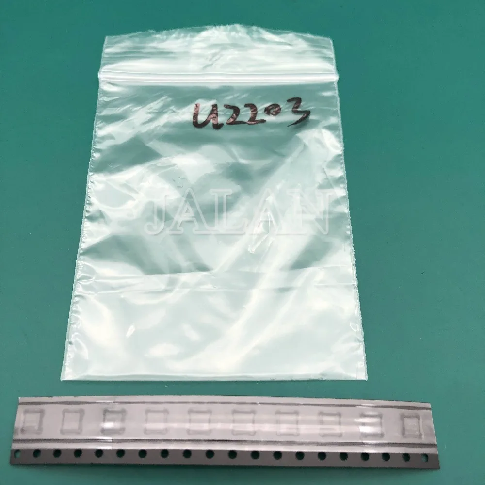 U2203 (3)
