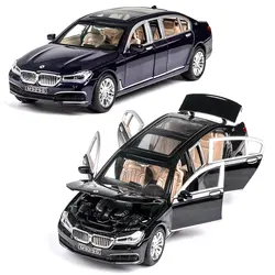 1:24 BMW760 музыкальная с подсветкой машина литые игрушечные машинки модель автомобиля с горячим колесом двери автомобиля можно открыть