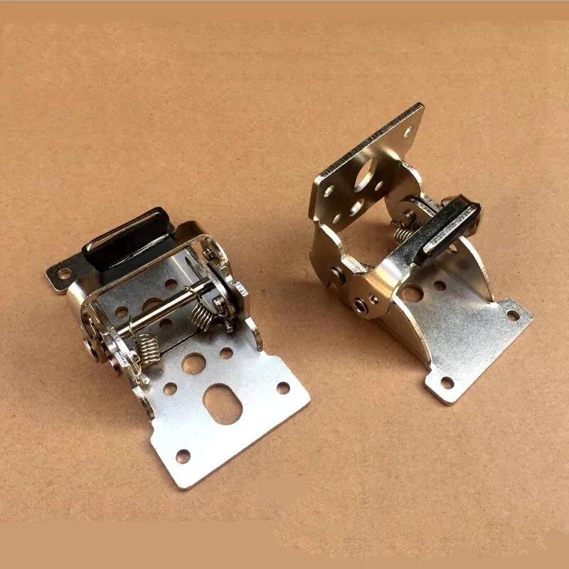 Beste 180 Graden zelfsluitende Vouwen Scharnier connector Tafel benen Scharnieren Meubels Hardware x4
