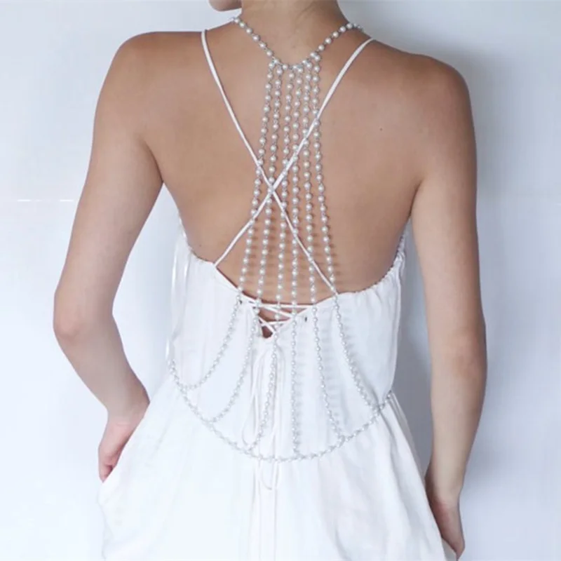 

2018 fashion design Sexy Female king Round pearl necklace Back chain Body connected Fashion jewelry Foy women Free shipping