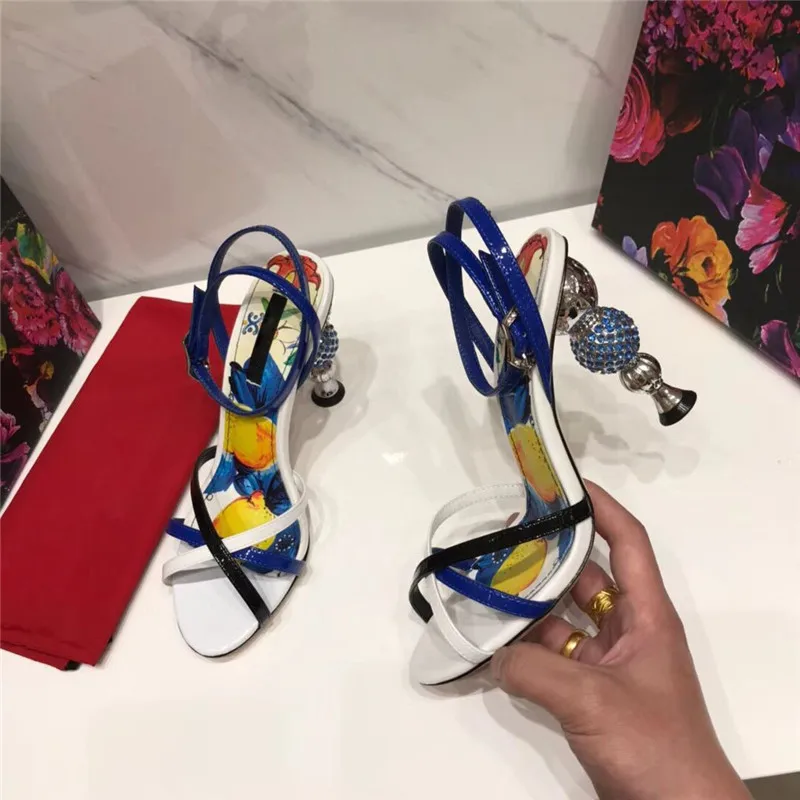 1 (3)