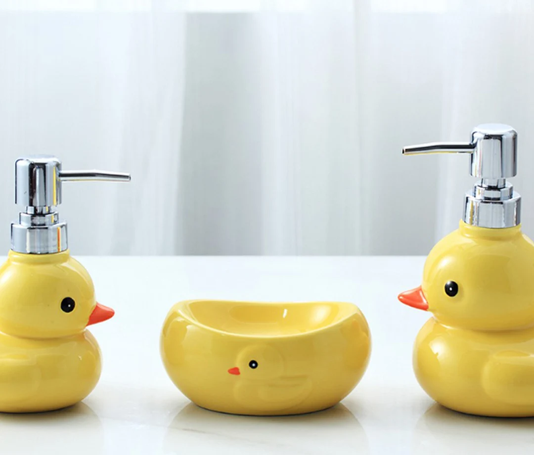 Милая желтая утка керамика аксессуары для ванной комнаты дозатор мыла/блюдо Товары для ванной комнаты креативная Бутылка для жидкости для мытья рук LFB272