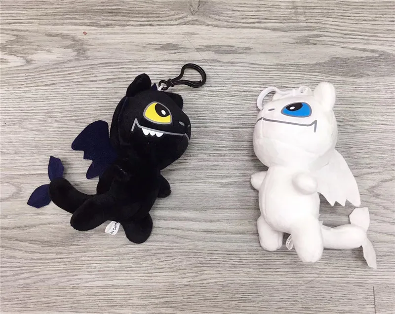 New Movie How To Train Your Dragon 3 Light Fury Night Fury Toothless Black White Dragon Plush Toys Key Bag Pendants Figures Dolls Keychain  (2)