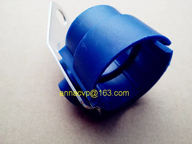 plug holder blue 2