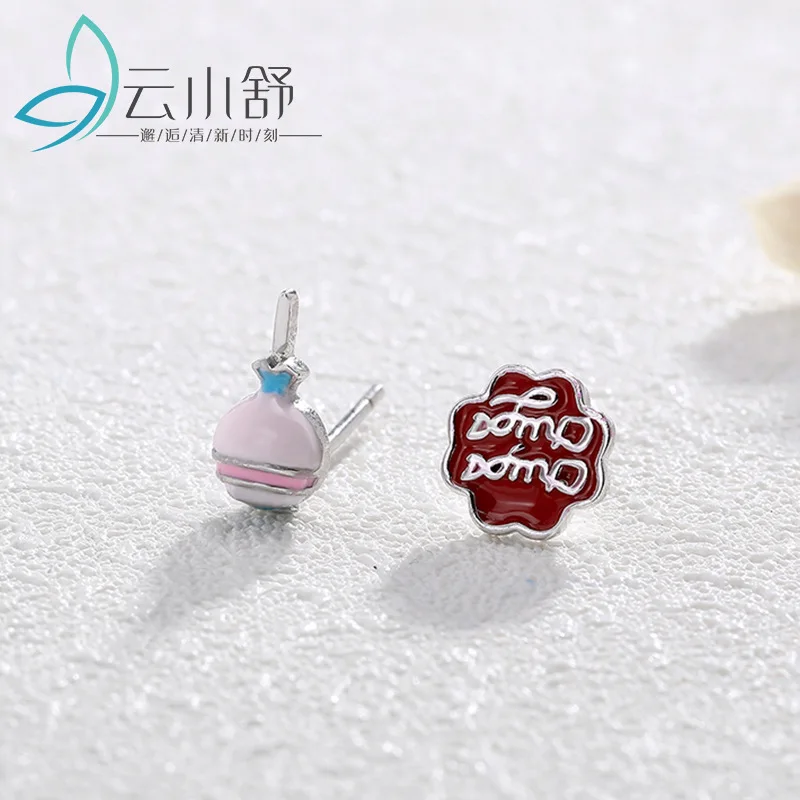 

Hemiston New S925 Silver Jewelry Sweet Lollipop English Eartacks New Year Candy Lovely Student Earrings