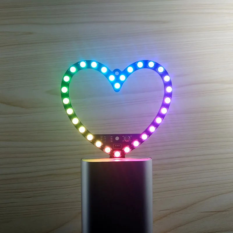 DYKB 30 огней в форме сердца RGB светодиодная кнопка переключения нескольких вспышек градиентная лампа 5050 светодиодный S USB POWER