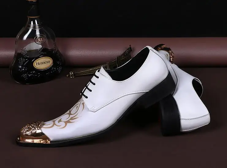 New Handmade Men white Gentleman Luxury shoes and Gold Top Fashion Prom and Banquet men dress shoes men's flats